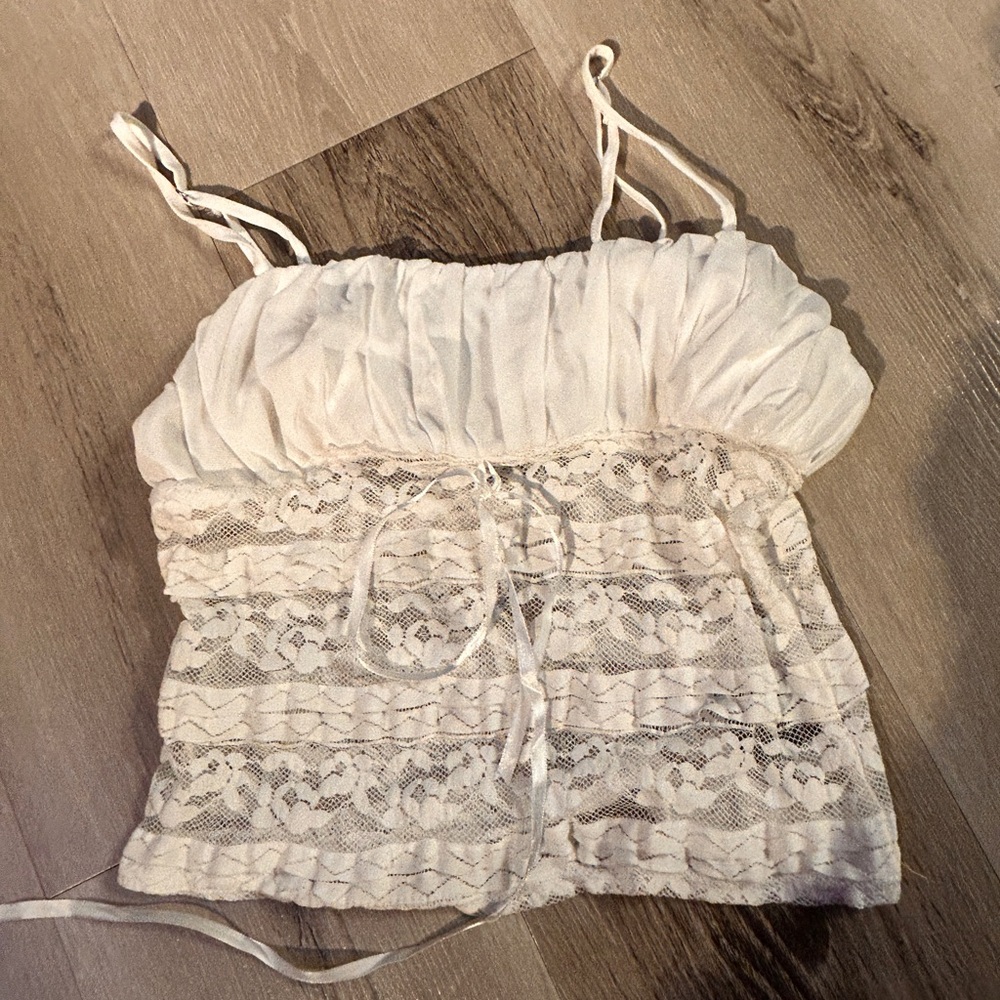 Elegant Lace Camisole in Cream